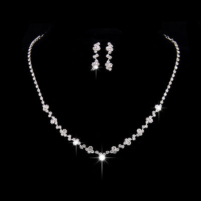 Fashion Crystal Bride Jewelry Set Rhinestone Silver-plated Wedding Dress Banquet Necklace Earring Set Ladies Gift